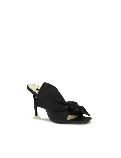 Mules Agneau Noir Ovis Aries — Givenchy