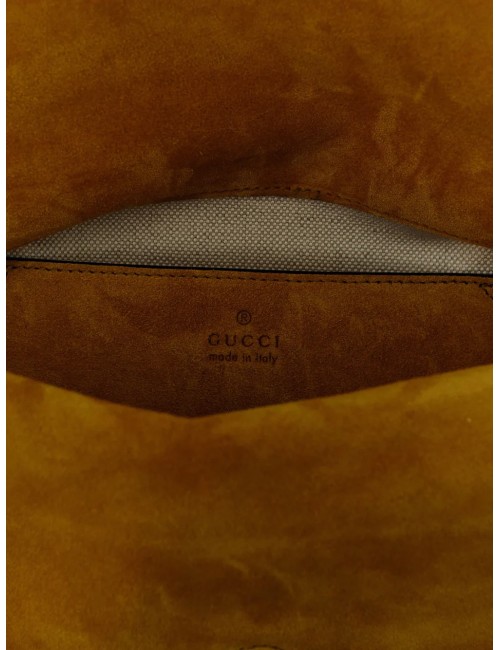 Gucci – Sac à épaule en cuir de veau jaune